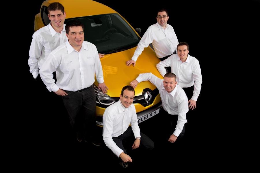  Renault Clio RS 200 EDC 2012 года  (фото 6 из 50)
